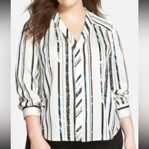 Classiques Entier silk v neck long sleeve striped blouse size large